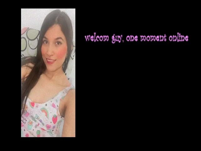 Live sex webcam photo for Cherrysexy18 #271025452