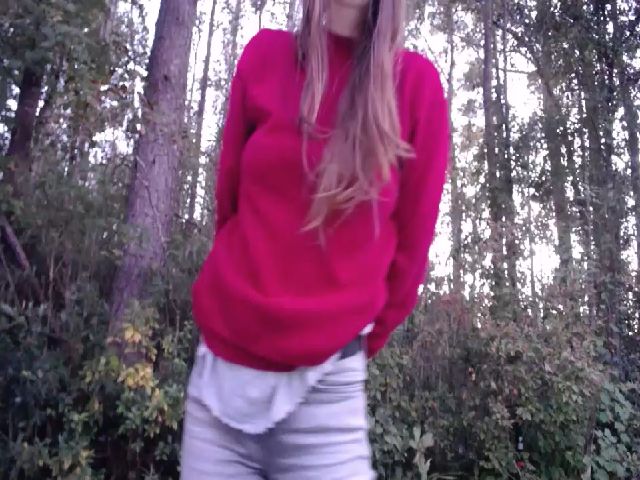 Live sex webcam photo for GirlOffGrid #271026937