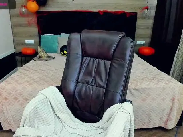 Live sex webcam photo for IceDanielle #271019663