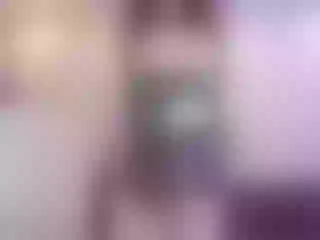 Live sex webcam photo for LucyAllenX #271019844