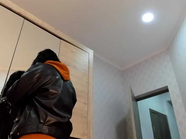 Live sex webcam photo for autumn-frost #271024592