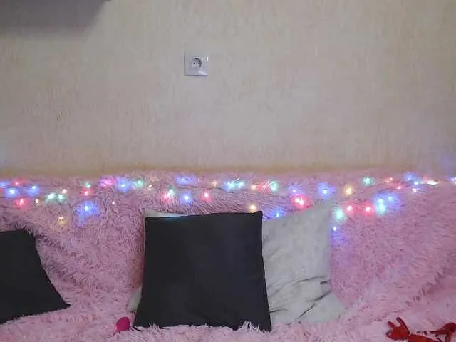 Live sex webcam photo for forgoddess #271024473