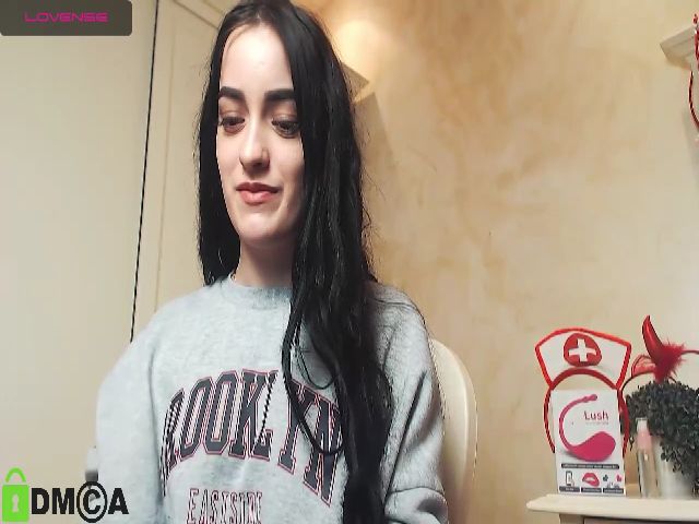Live sex webcam photo for Alexy_69 #271020605
