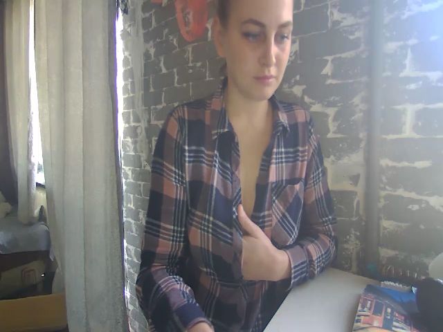 Live sex webcam photo for Liagray #271021834