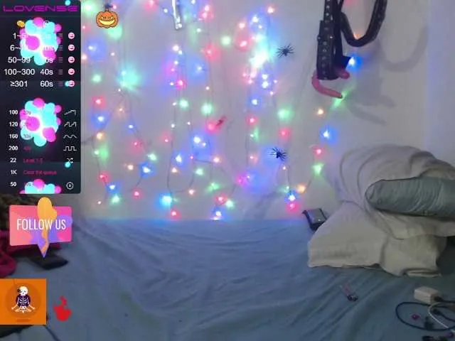 Live sex webcam photo for crazycouple66 #271016401