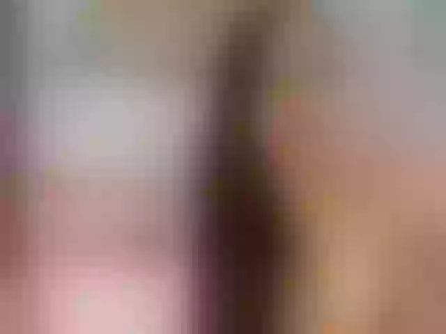 Live sex webcam photo for miacooper #271038568