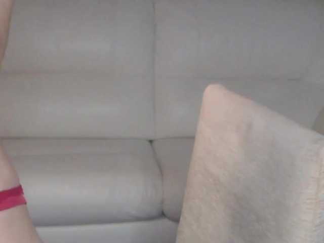 Live sex webcam photo for RoxySkyBlue #271033978