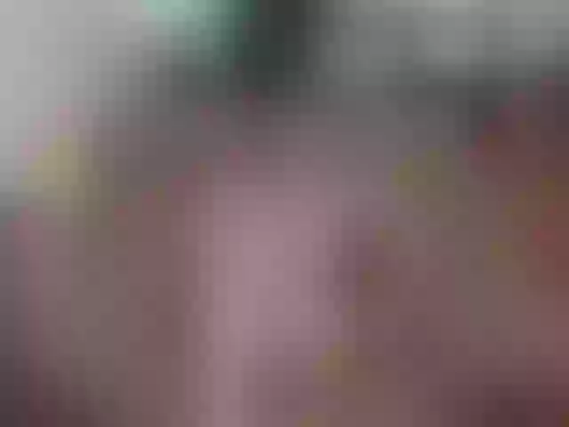 Live sex webcam photo for Evocative1 #271030490