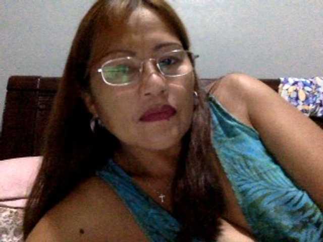 Live sex webcam photo for classygirl #271031088