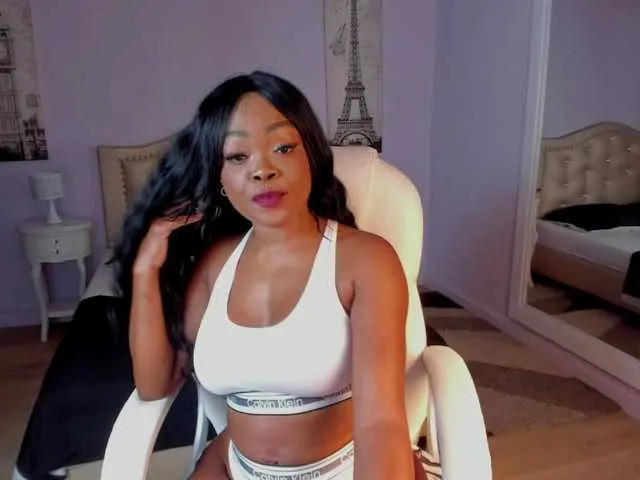 Live sex webcam photo for LaurenLondonx #271031262