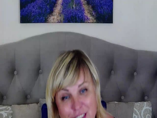 Live sex webcam photo for XXAlanaXX #271041849