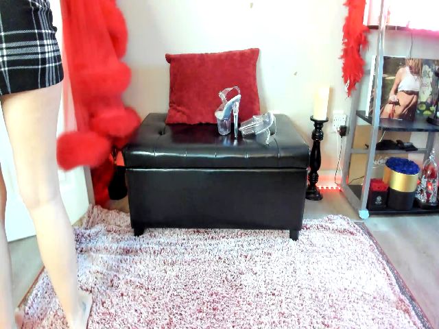 Live sex webcam photo for AubreeMartin #271041258