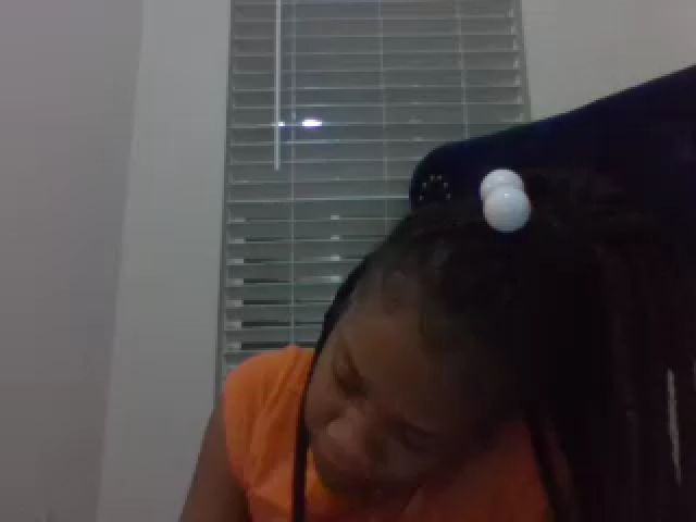 Live sex webcam photo for BeautifulKash #271030073