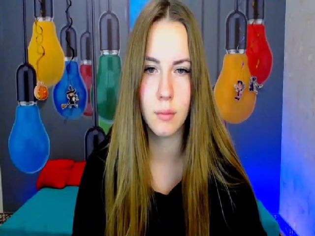 Live sex webcam photo for Minni_Mouse_ #271030357