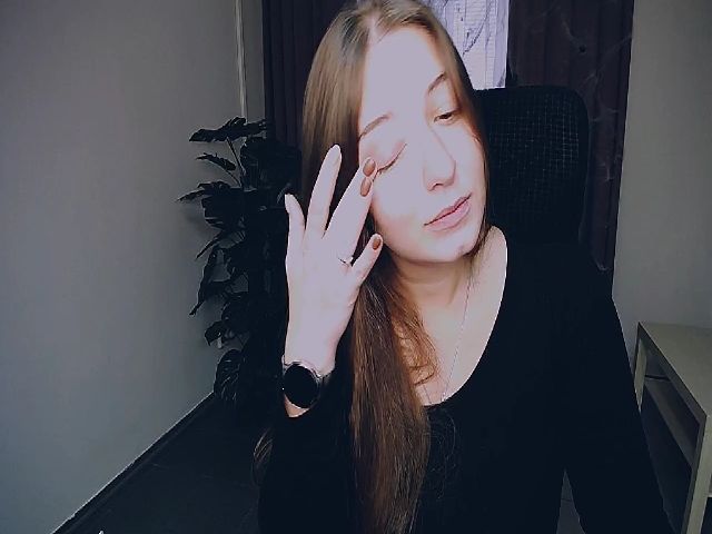 Live sex webcam photo for FragileAngel_ #271032304