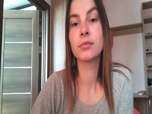 Live sex webcam photo for MisssSun #271032505