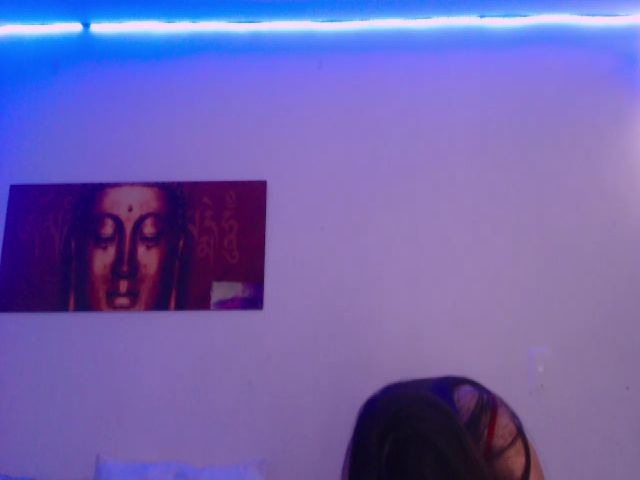 Live sex webcam photo for WildKitten_ #271039867