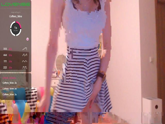 Live sex webcam photo for HotCoffeeGirl #271035803