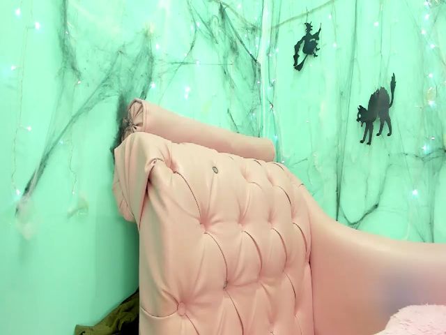 Live sex webcam photo for Kimberly_7 #271033766