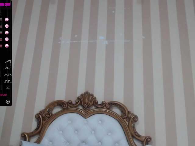 Live sex webcam photo for Megalyn #271034324