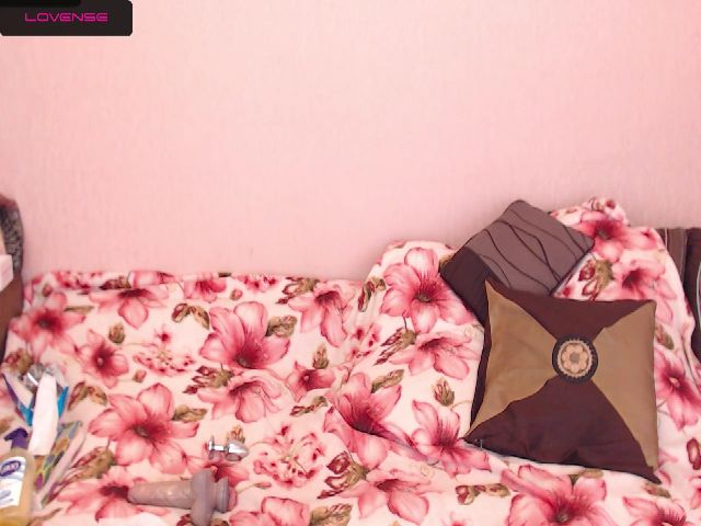 Live sex webcam photo for BraveSpirit4u #271032068