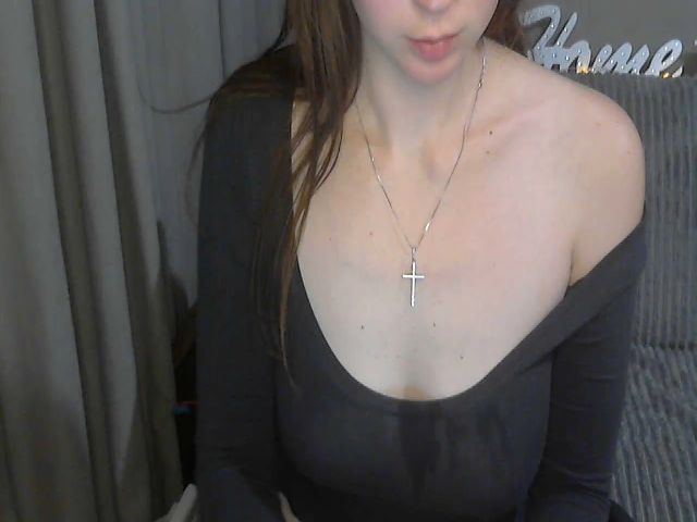 Live sex webcam photo for Olivia_Doll #287886988