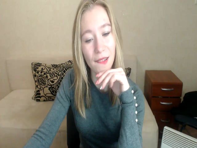 Live sex webcam photo for Airossa #271031787