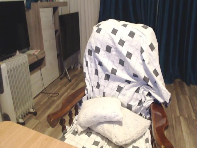 Live sex webcam photo for PlayfulSamira #271037148