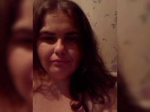 Live sex webcam photo for Rozaura17 #271027755