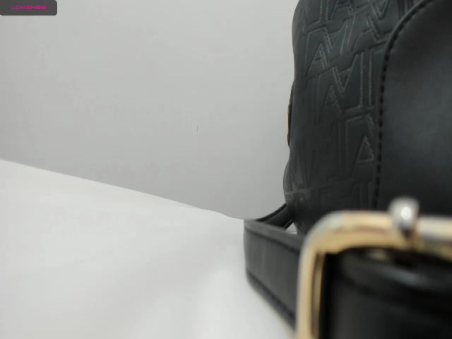 Live sex webcam photo for Magic_kendra #271028711