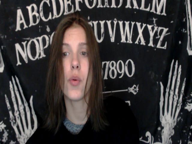 Live sex webcam photo for FoundError404 #271029257