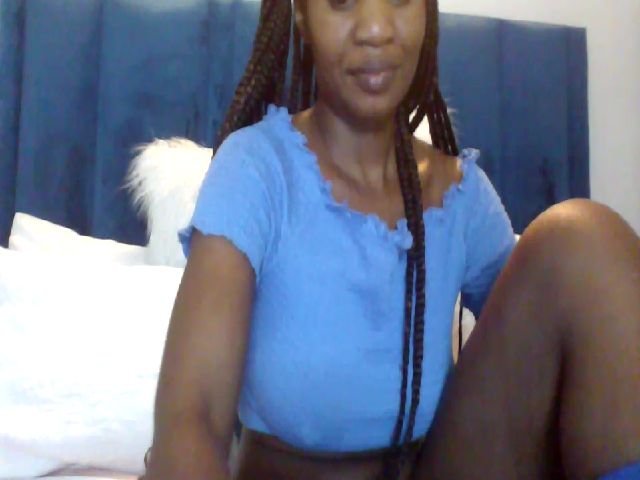 Live sex webcam photo for Hardnipples89 #271029611