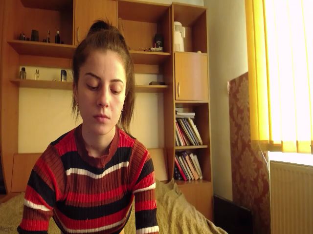 Live sex webcam photo for PetiteAntonia #271031670