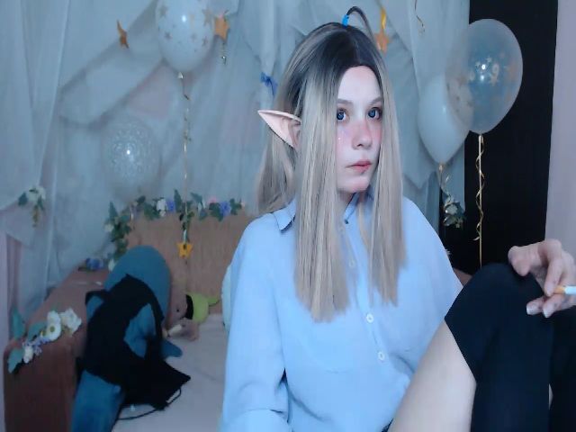 Live sex webcam photo for Miss_Toree #271041659