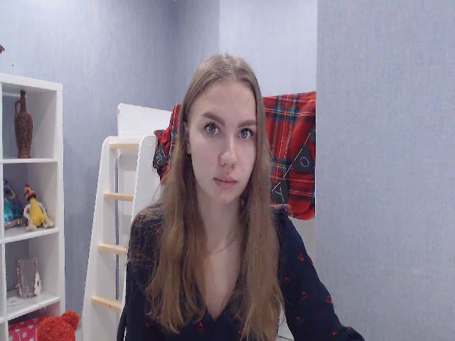 Live sex webcam photo for KatrinNovak #271029810