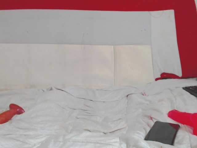 Live sex webcam photo for Anny-Hot #271038733