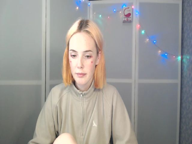 Live sex webcam photo for Matilda666 #271040588