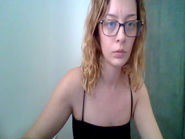 Live sex webcam photo for Selenabaebee #271036608