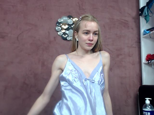 Live sex webcam photo for JanaBella #271037264