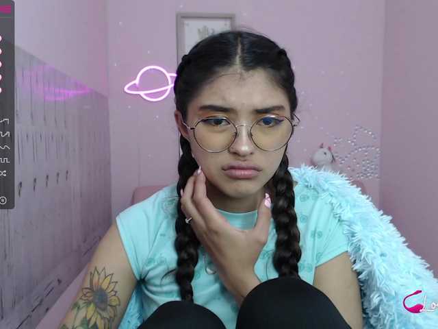 Live sex webcam photo for Sharon-teengs #271038610