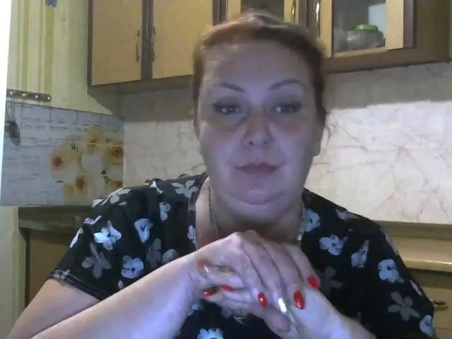 Live sex webcam photo for LilyTanya #271054693