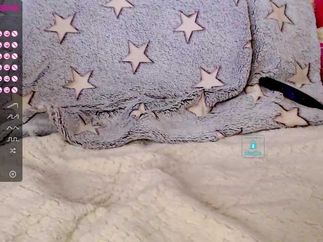 Live sex webcam photo for relishsavor #271050177