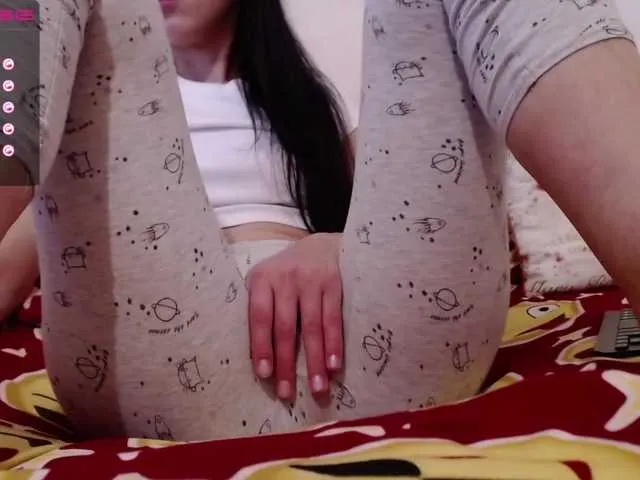 Live sex webcam photo for Teeo02 #271042502