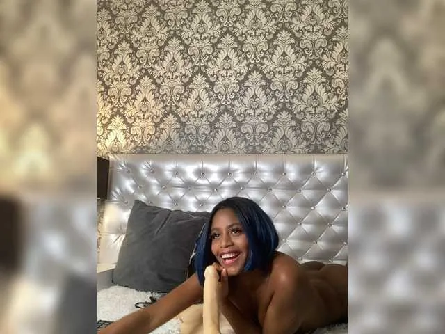 Live sex webcam photo for vanessabianch #271042348