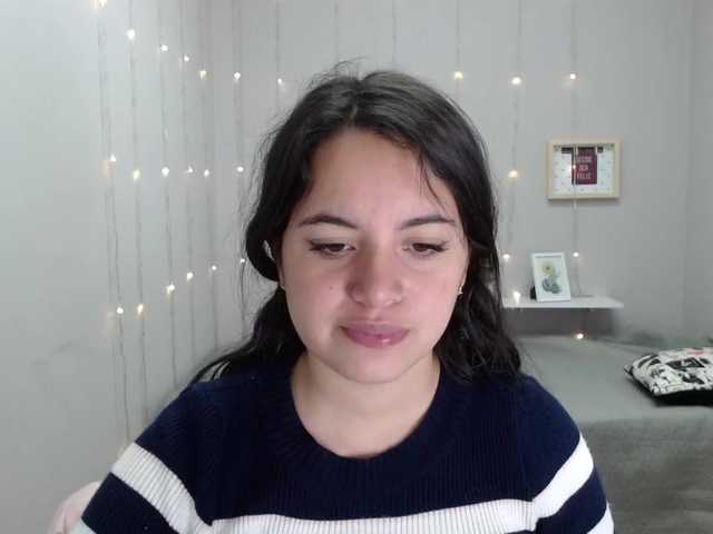 Live sex webcam photo for pretty-love #271043325