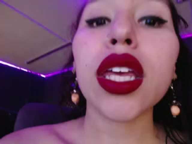 Live sex webcam photo for Cheerryll #287995685