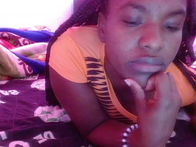 Live sex webcam photo for Daizy-cooper #271050151