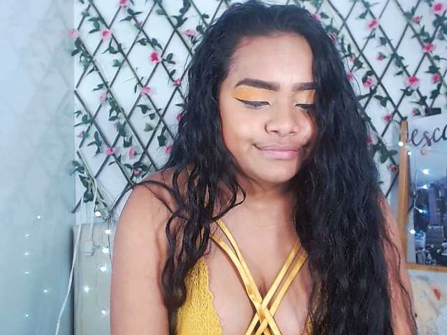 Live sex webcam photo for LilyPeytonx #271055488