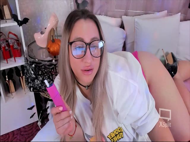 Live sex webcam photo for Wild_X_Cat #271047980