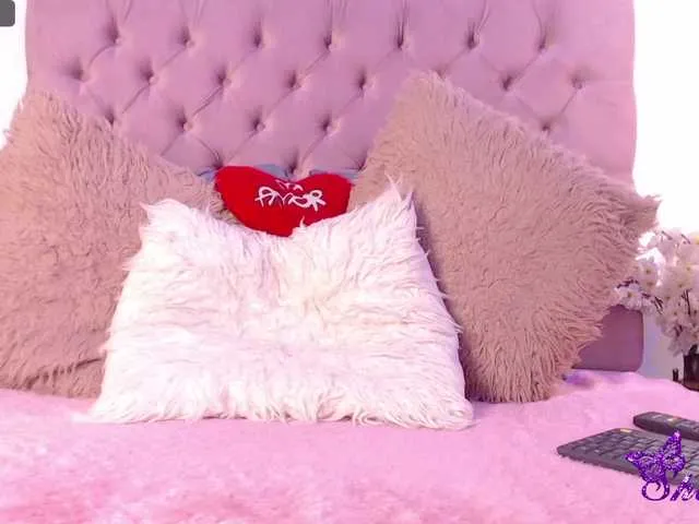 Live sex webcam photo for sharonn-hill #271055827